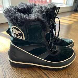 Sorel Tivoli black boots Excellent condition size 9.5